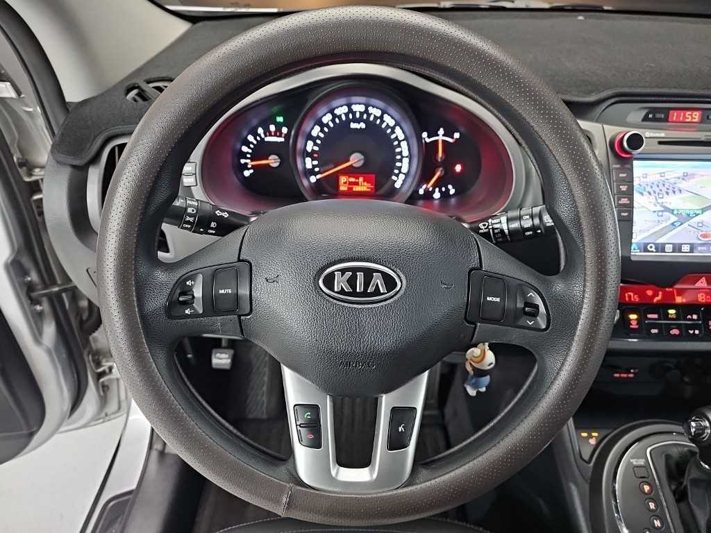 기아 스포티지 스포티지 R 2WD TLX 고급형 이미지 9