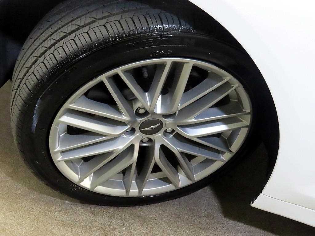 제네시스 G70 2.0T 엘리트 이미지 20