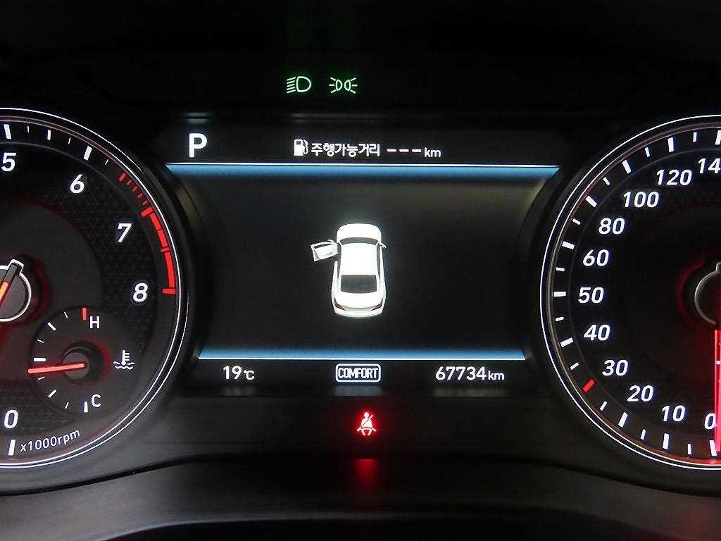 제네시스 G70 2.0T 엘리트 이미지 9