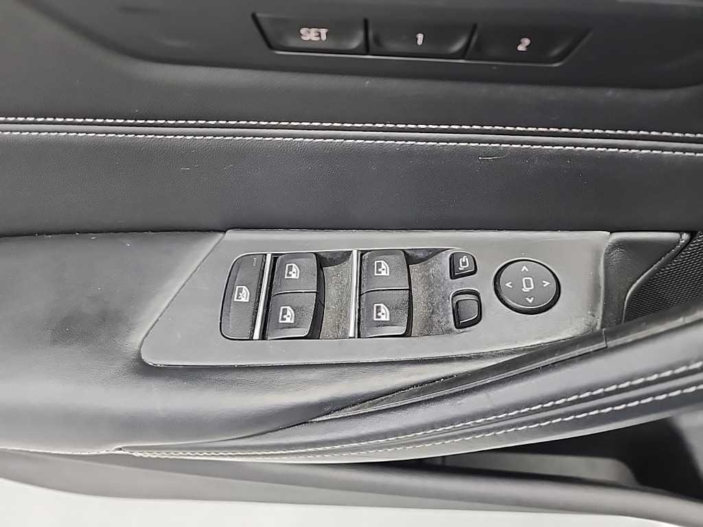 BMW 5시리즈 5시리즈 (G30) 520d M 스포츠 플러스 이미지 17