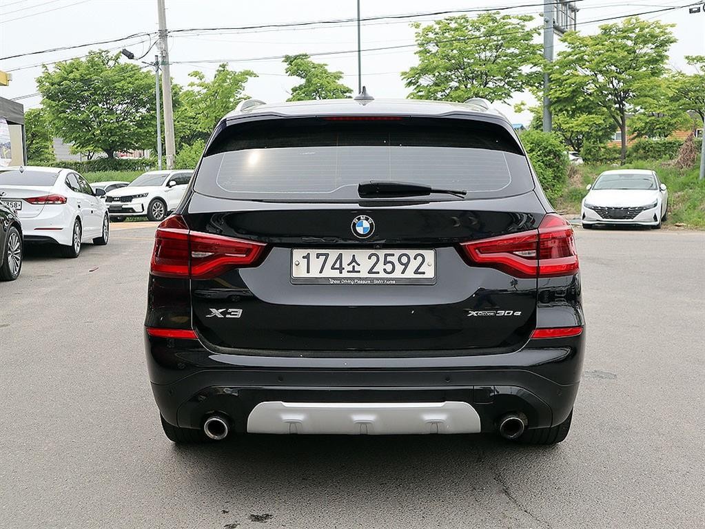 BMW X3 X3 (G01) xDrive 30e xLine 이미지 4