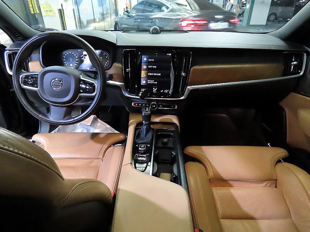 볼보 S90 T5 인스크립션 이미지 10