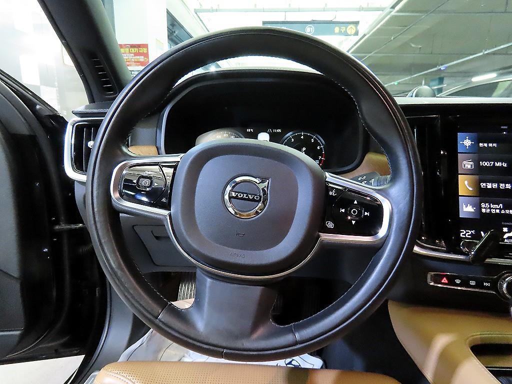 볼보 S90 T5 인스크립션 이미지 8