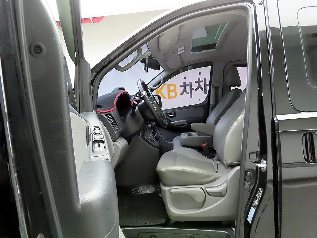 현대 스타렉스 그랜드 스타렉스 12인승 왜건 모던 스페셜 이미지 13