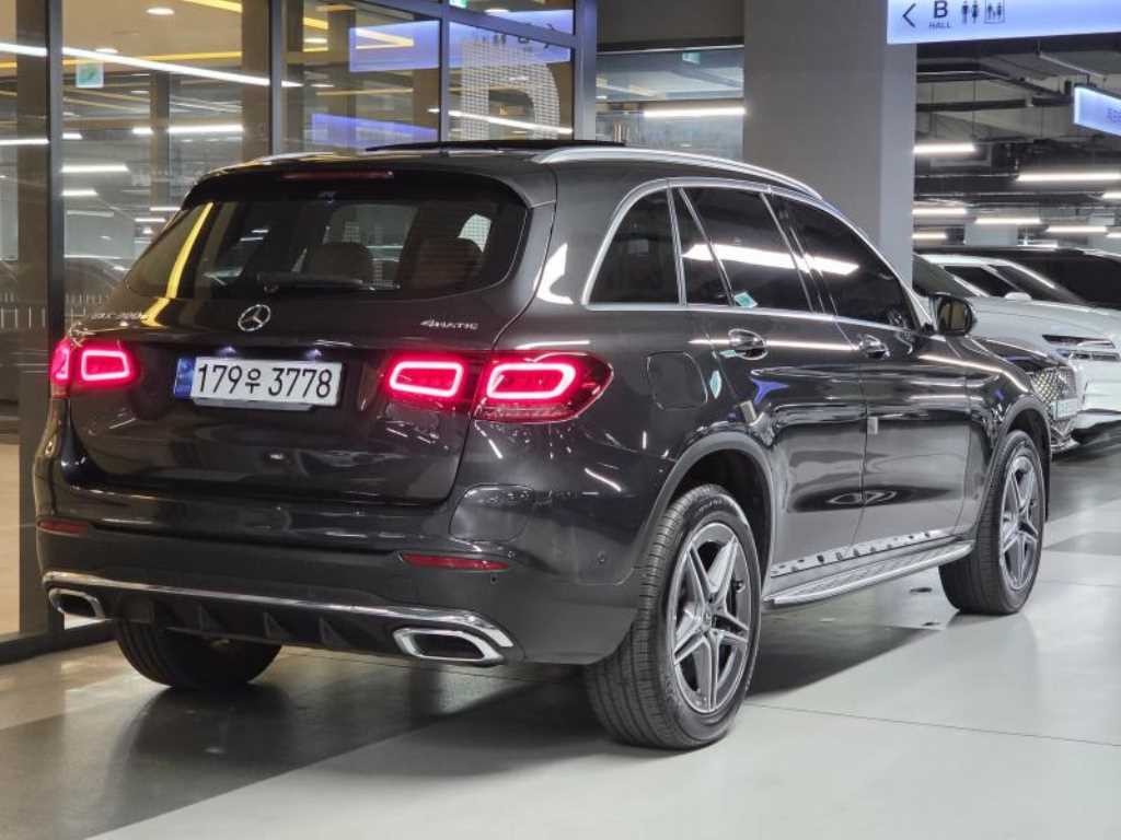 벤츠 GLC 클래스 GLC클래스 X253 GLC 300 e 4MATIC 이미지 2