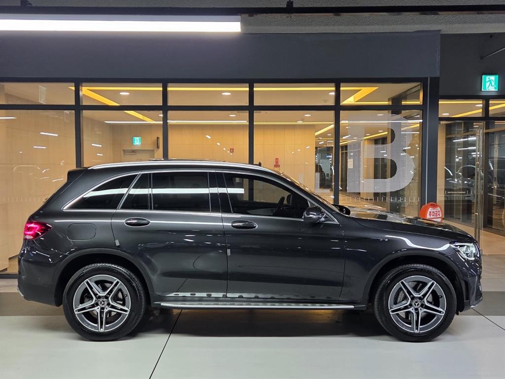벤츠 GLC 클래스 GLC클래스 X253 GLC 300 e 4MATIC 이미지 23
