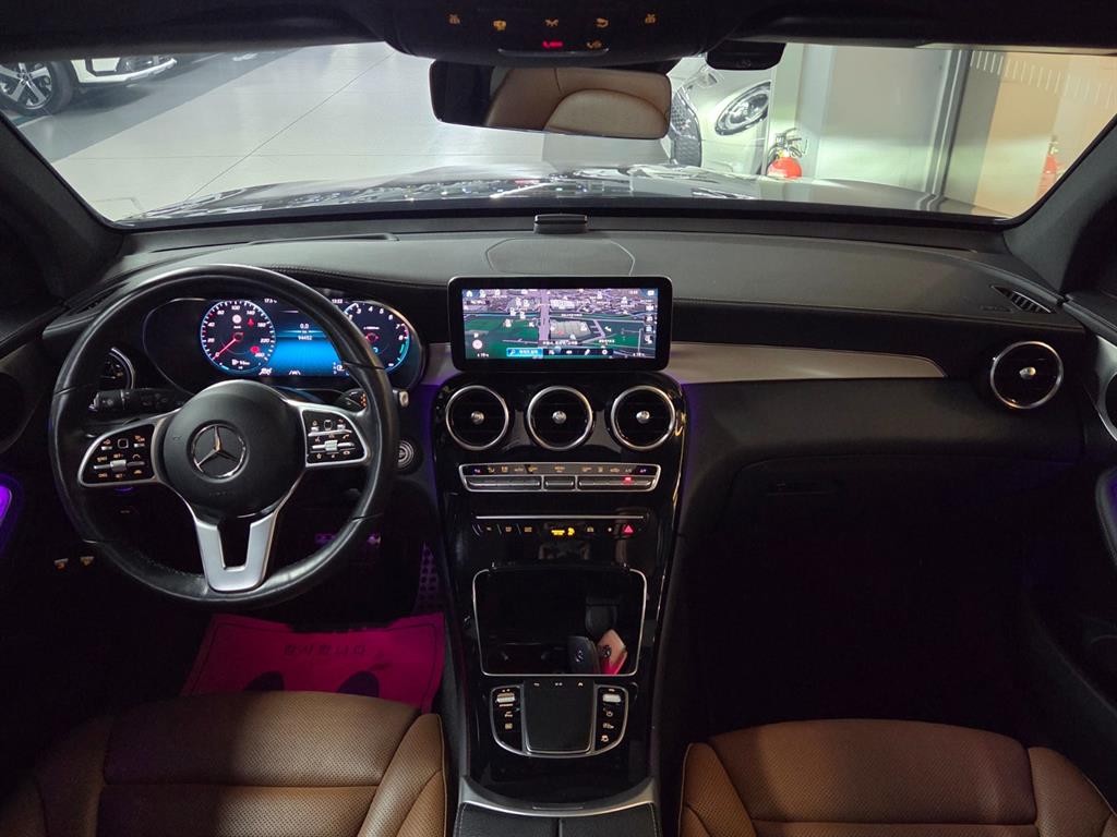 벤츠 GLC 클래스 GLC클래스 X253 GLC 300 e 4MATIC 이미지 27