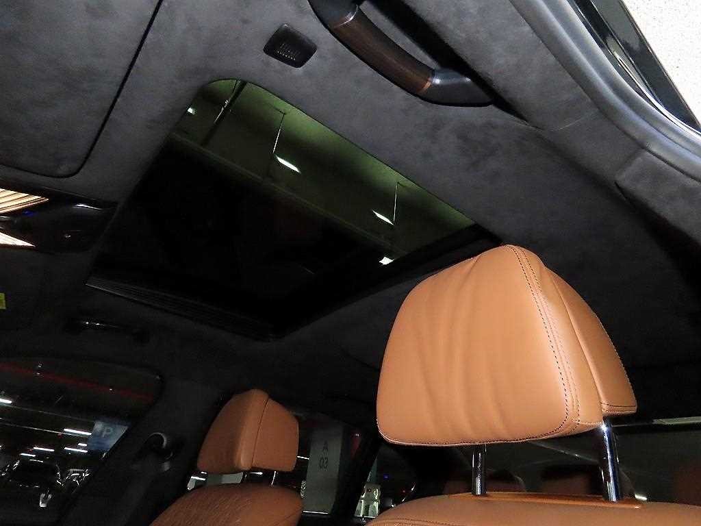 BMW 7시리즈 7시리즈 (G11) 740i 디자인 퓨어 엑설런스 이미지 15