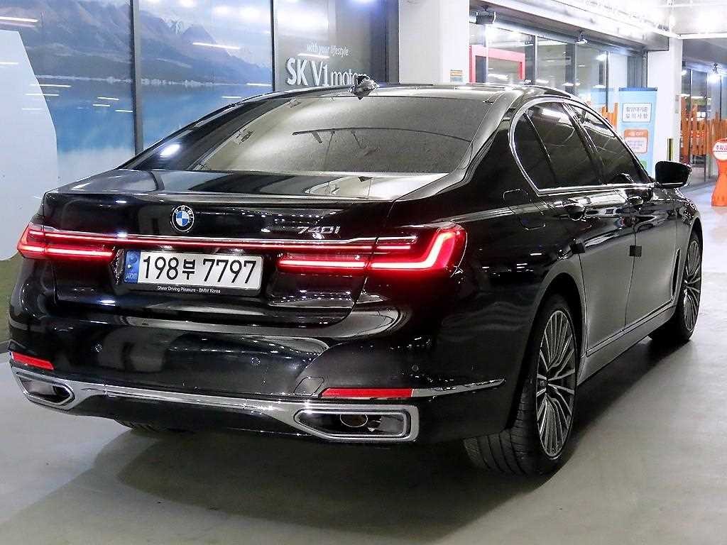 BMW 7시리즈 7시리즈 (G11) 740i 디자인 퓨어 엑설런스 이미지 4