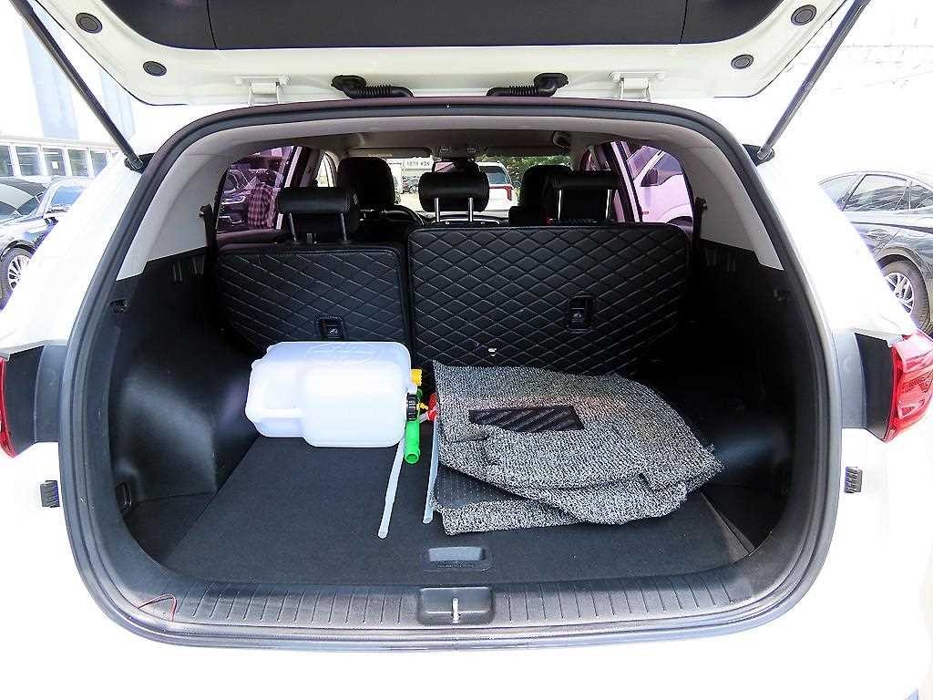 기아 스포티지 스포티지 더 볼드 2.0 디젤 2WD 프레스티지 이미지 18