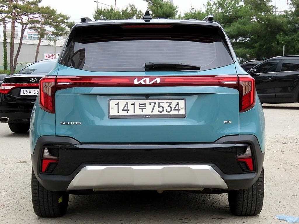 기아 셀토스 더 뉴 셀토스 가솔린 1.6 터보 4WD 시그니처 이미지 4