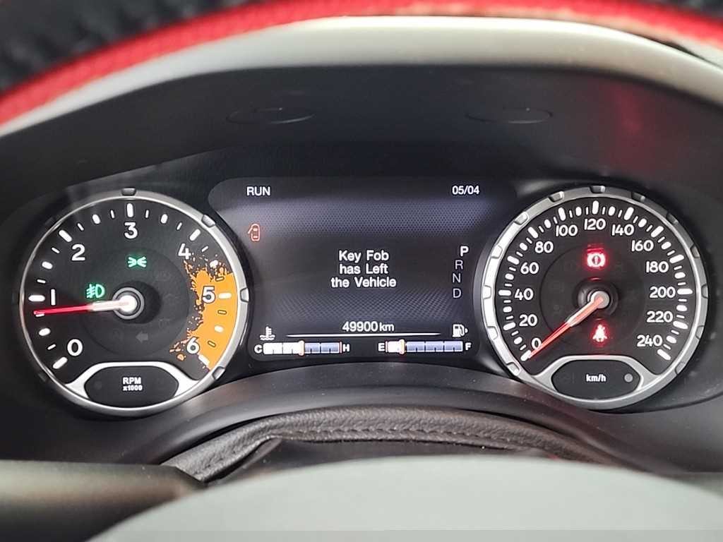지프 레니게이드 2.0 디젤 리미티드 AWD 이미지 6