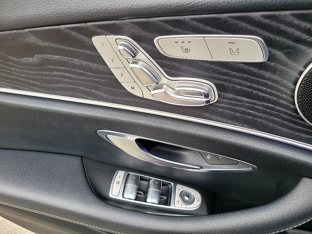 벤츠 E 클래스 E-클래스 W213 E220d 아방가르드 이미지 12