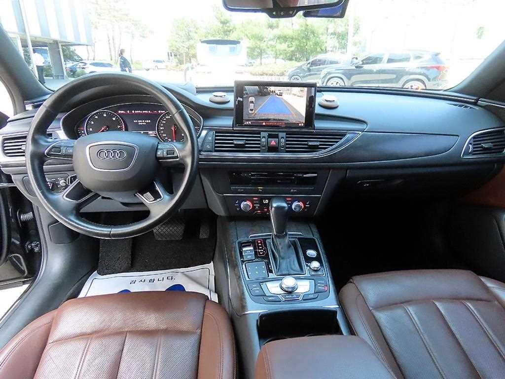 아우디 A6 뉴A6 40 TFSI 프리미엄 이미지 7
