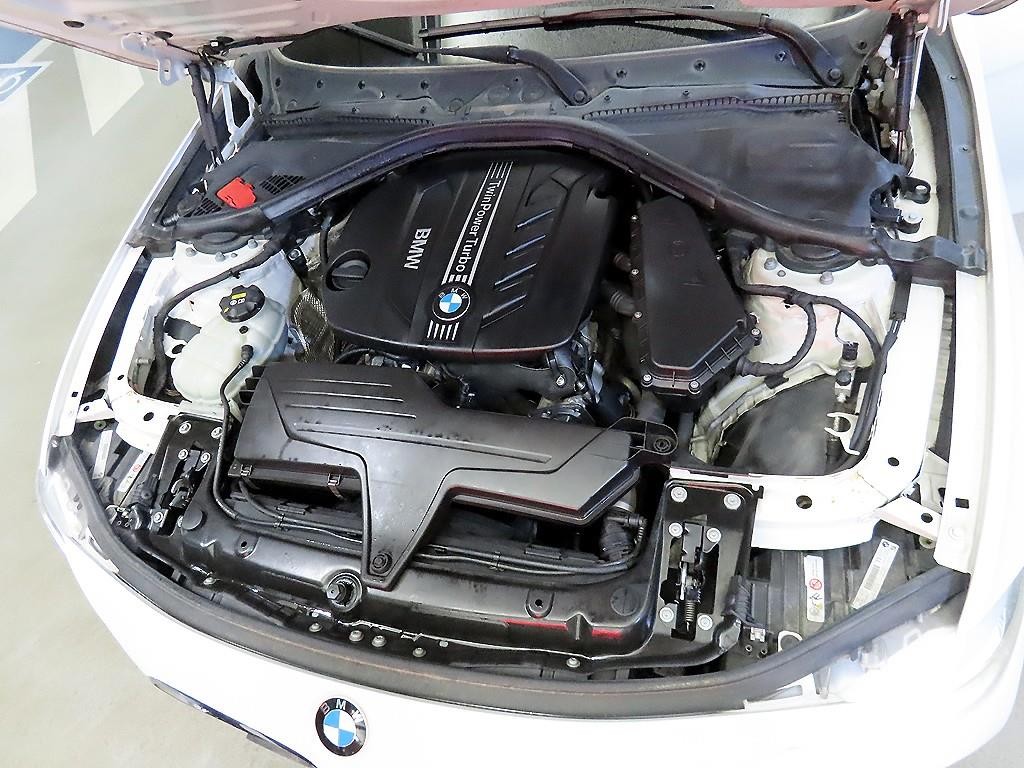BMW 3시리즈 3시리즈 (F30) 320d 이미지 19