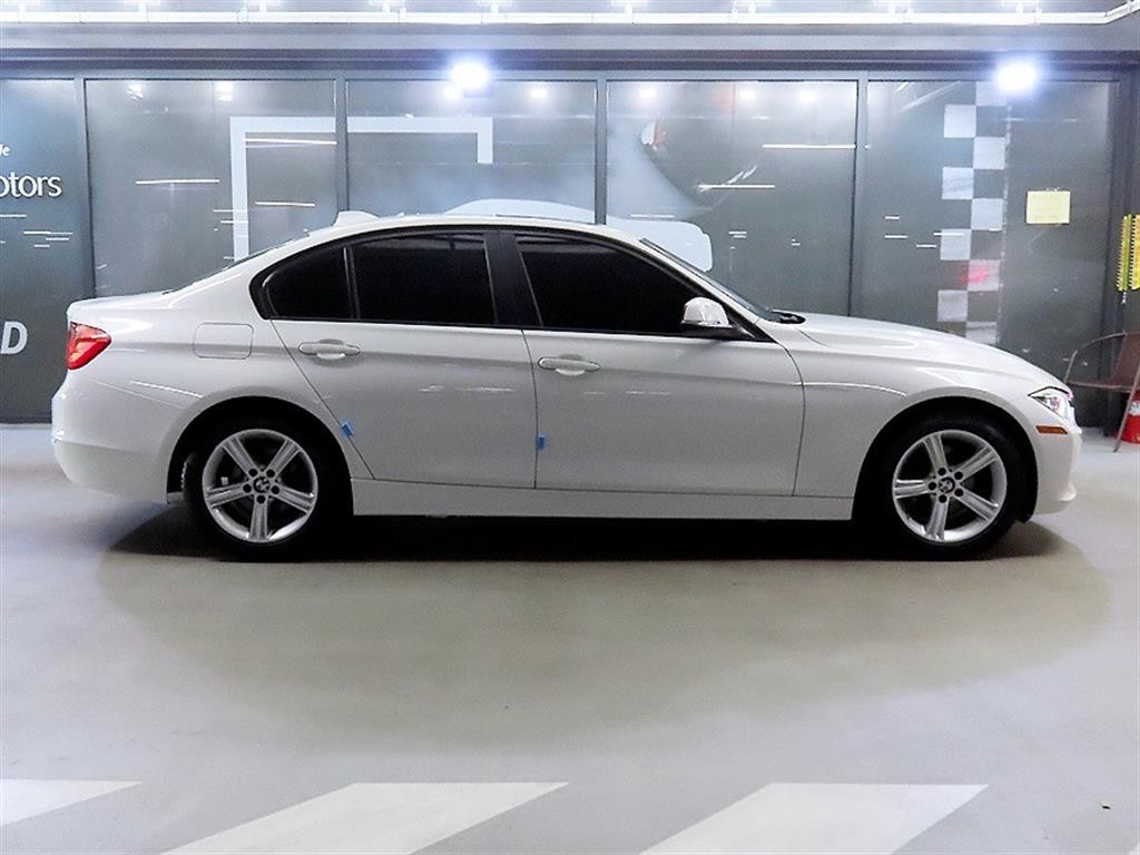 BMW 3시리즈 3시리즈 (F30) 320d 이미지 3