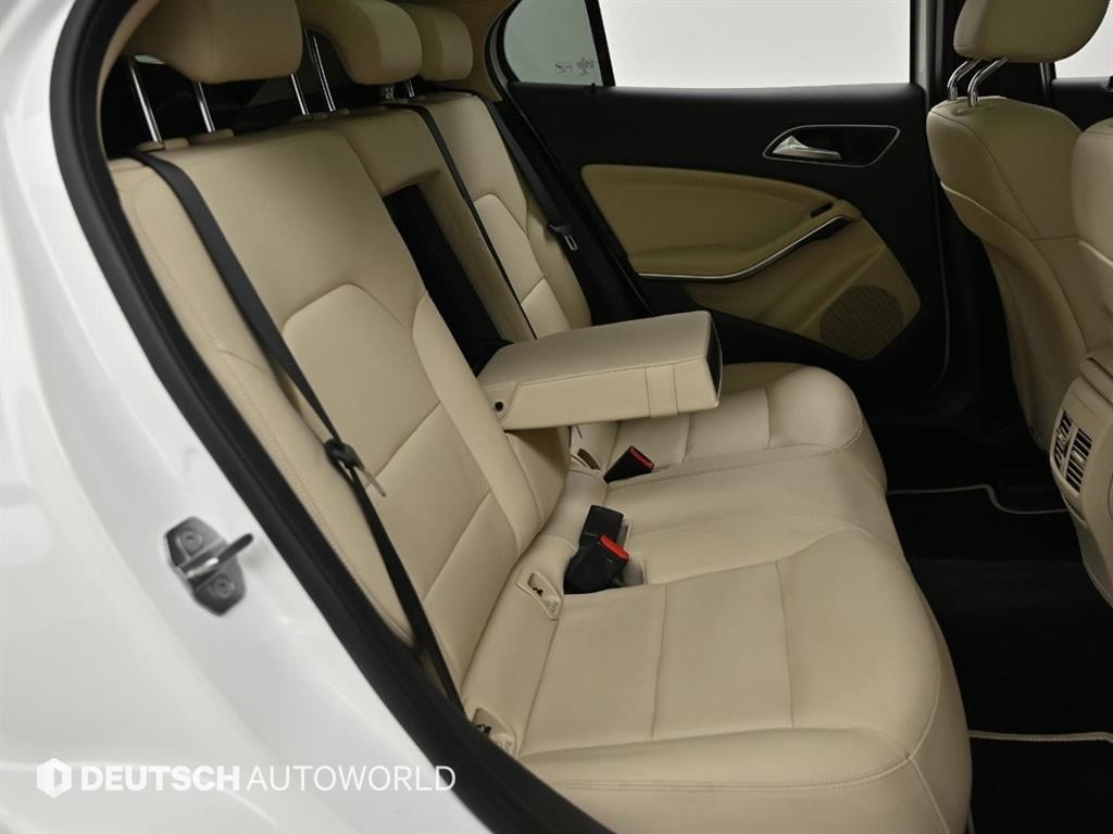 벤츠 GLA 클래스 GLA클래스 X156 GLA220 프리미엄 이미지 13