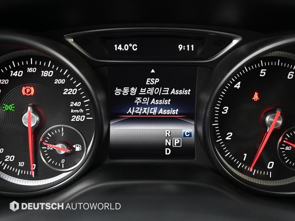 벤츠 GLA 클래스 GLA클래스 X156 GLA220 프리미엄 이미지 18