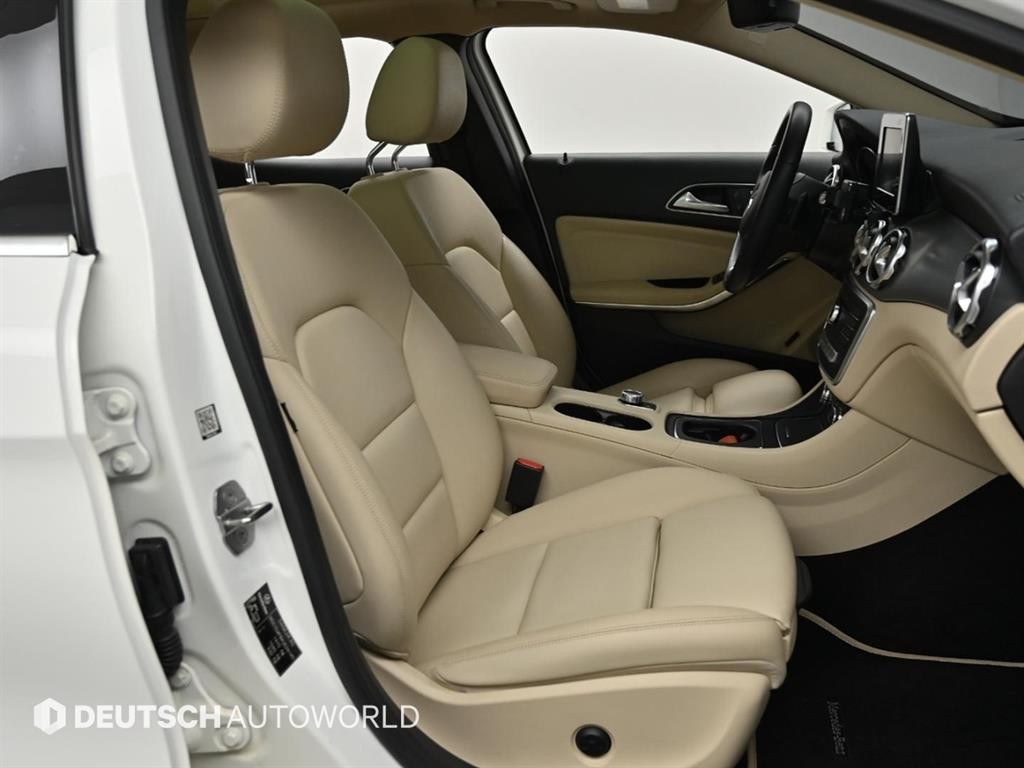 벤츠 GLA 클래스 GLA클래스 X156 GLA220 프리미엄 이미지 2