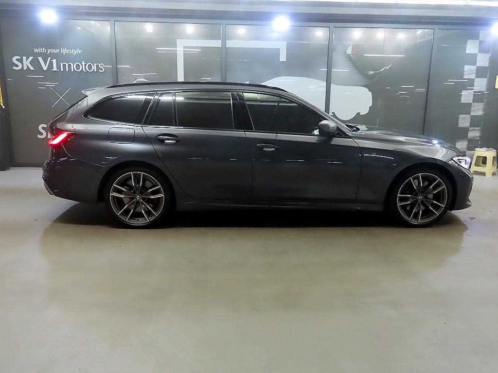 BMW 3시리즈 3시리즈 (G20) M340i xDrive 투어링 이미지 3