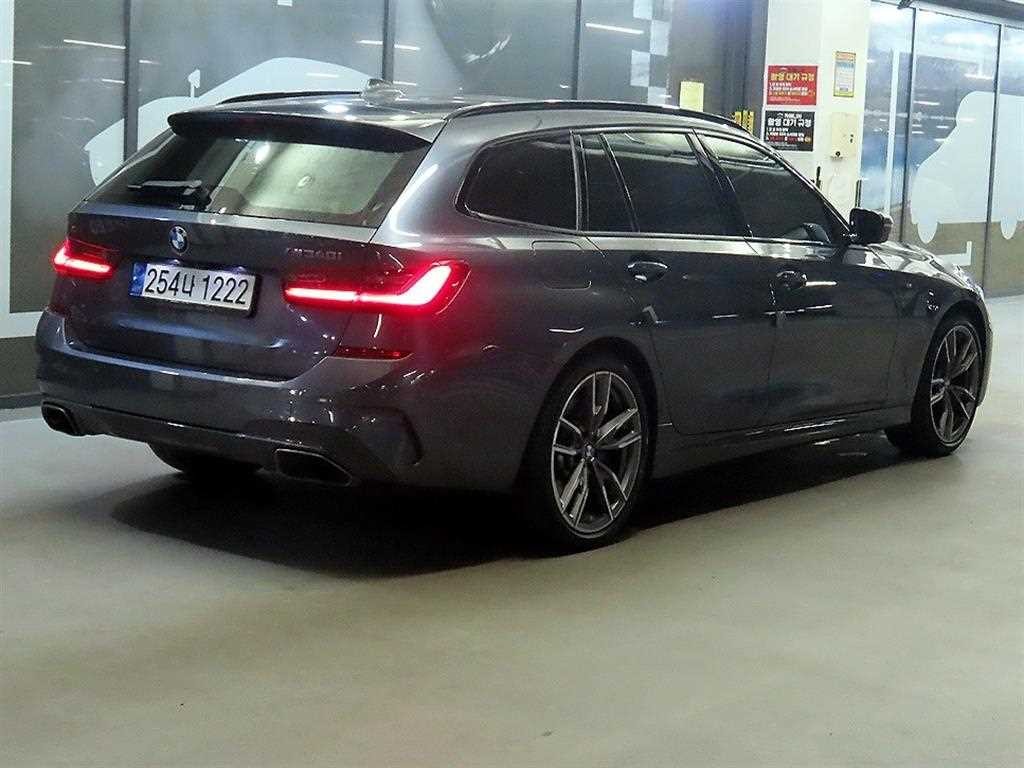 BMW 3시리즈 3시리즈 (G20) M340i xDrive 투어링 이미지 4