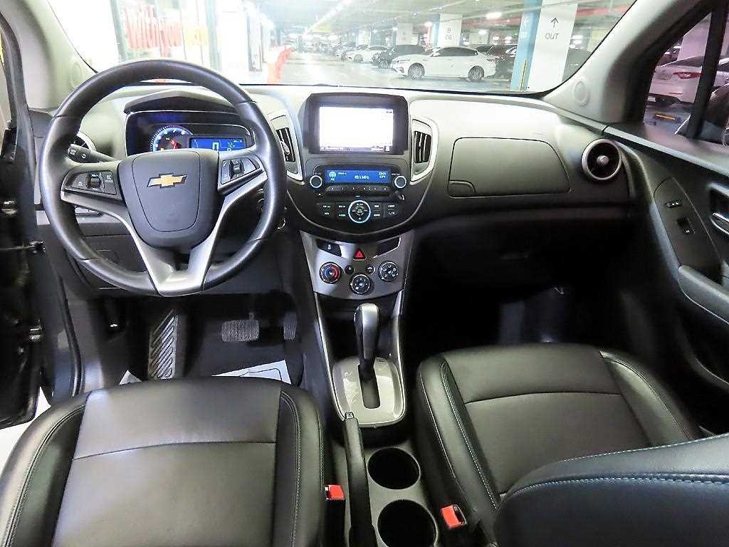 쉐보레 트랙스 1.4 LT 래더패키지 이미지 10