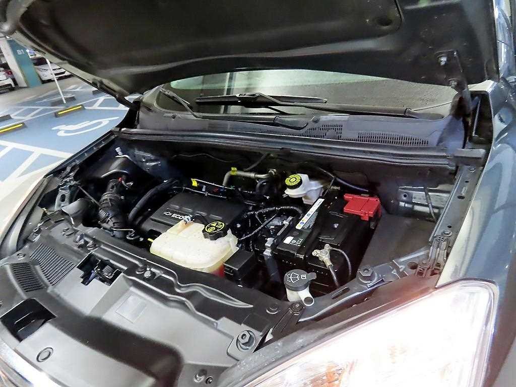 쉐보레 트랙스 1.4 LT 래더패키지 이미지 19