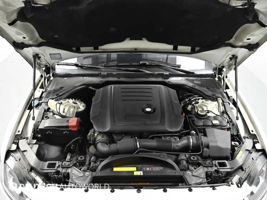 재규어 XF XF(X260) 2.0D 프레스티지 AWD 이미지 6