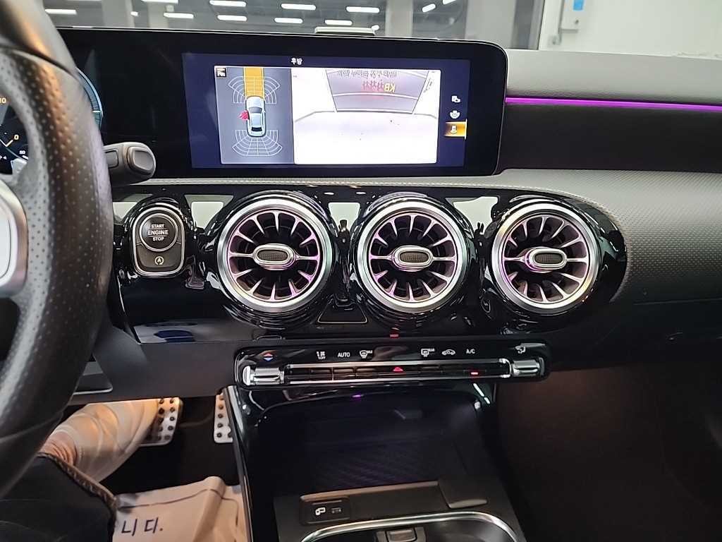 벤츠 A 클래스 A클래스 W177 A220 세단 이미지 10