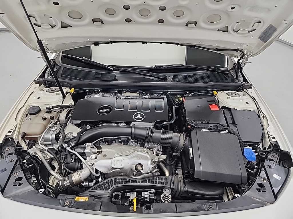 벤츠 A 클래스 A클래스 W177 A220 세단 이미지 5