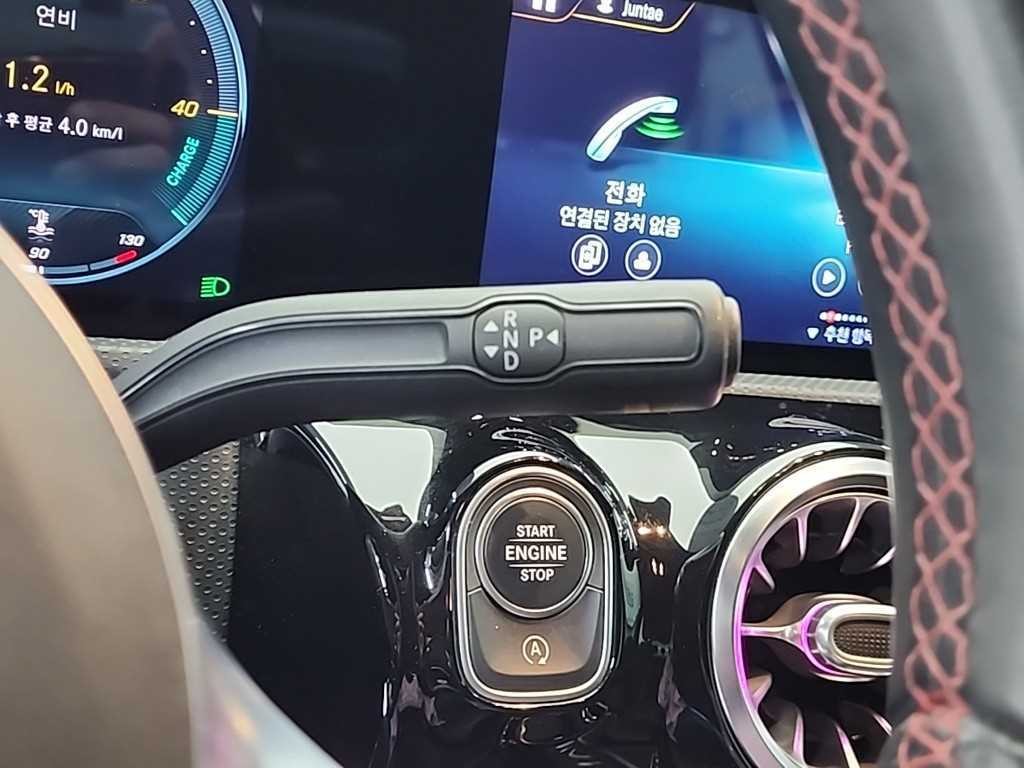 벤츠 A 클래스 A클래스 W177 A220 세단 이미지 8