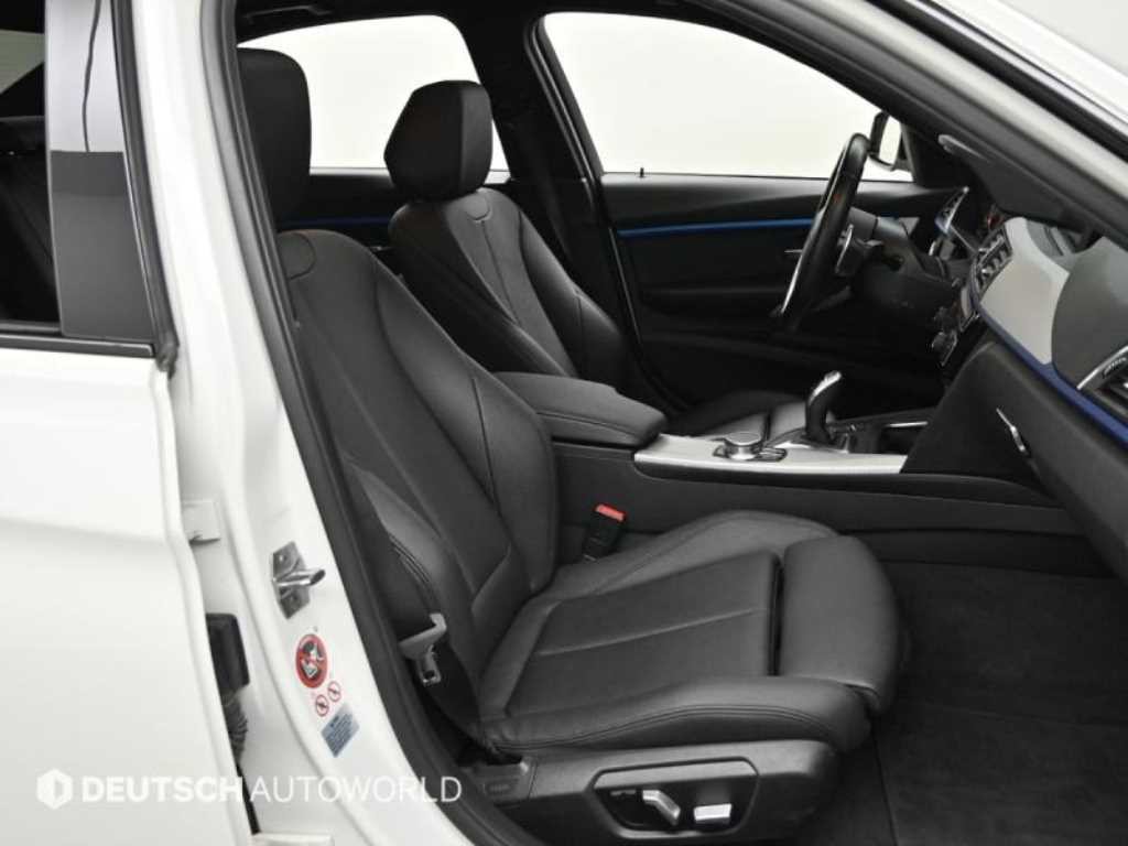 BMW 3시리즈 3시리즈 (F30) 320i M 스포츠 이미지 10