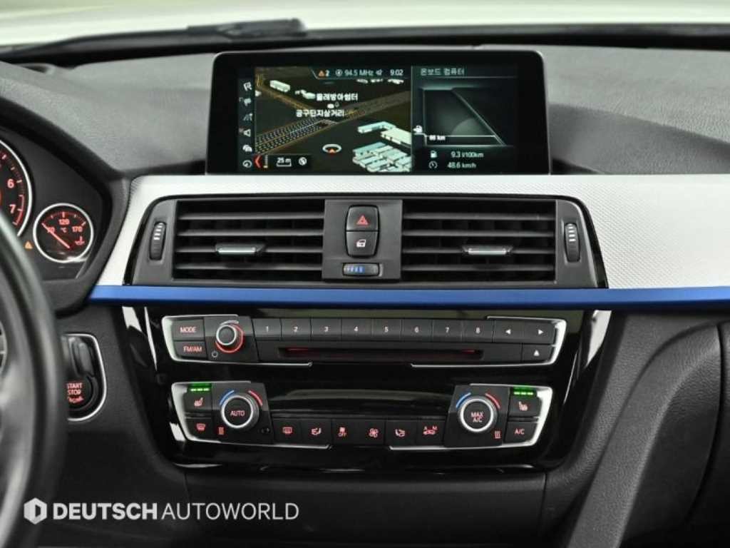 BMW 3시리즈 3시리즈 (F30) 320i M 스포츠 이미지 14