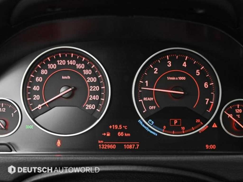 BMW 3시리즈 3시리즈 (F30) 320i M 스포츠 이미지 8
