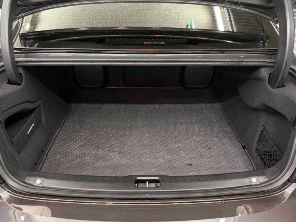 볼보 S90 B5 인스크립션 이미지 17