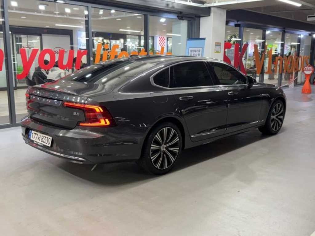 볼보 S90 B5 인스크립션 이미지 4