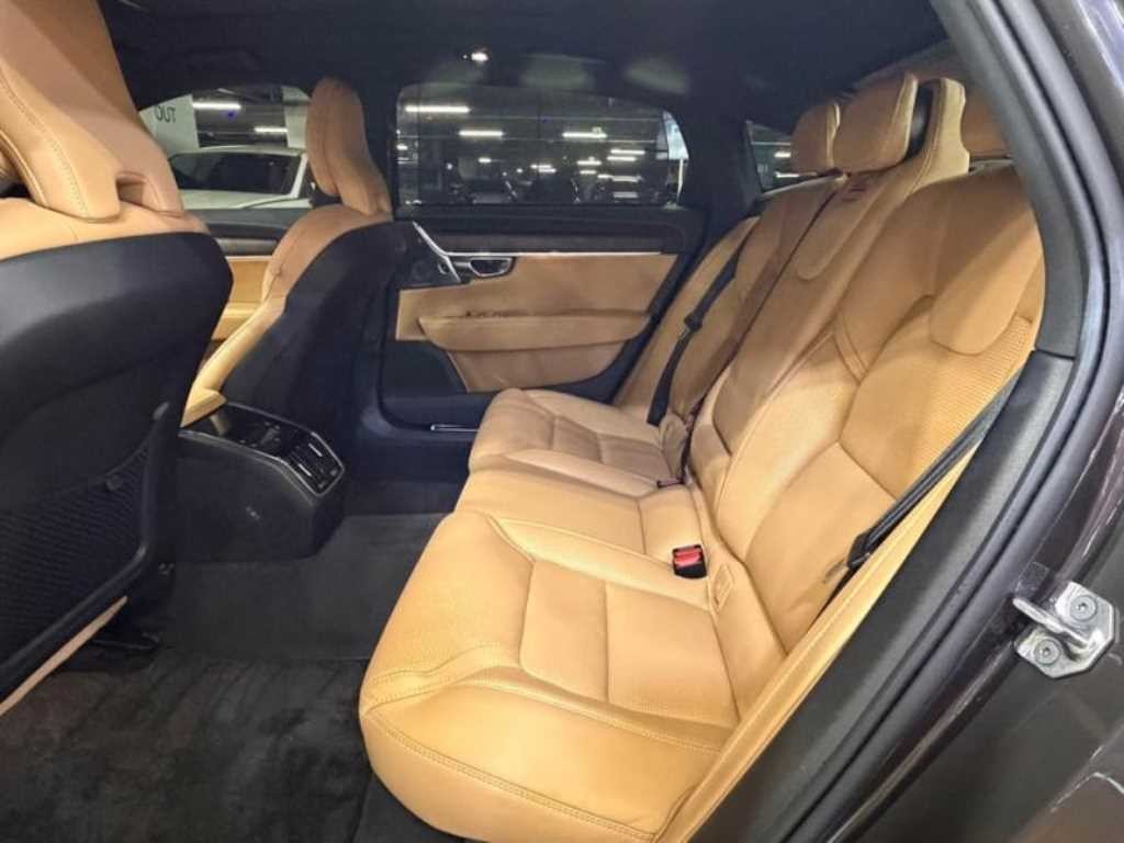 볼보 S90 B5 인스크립션 이미지 7