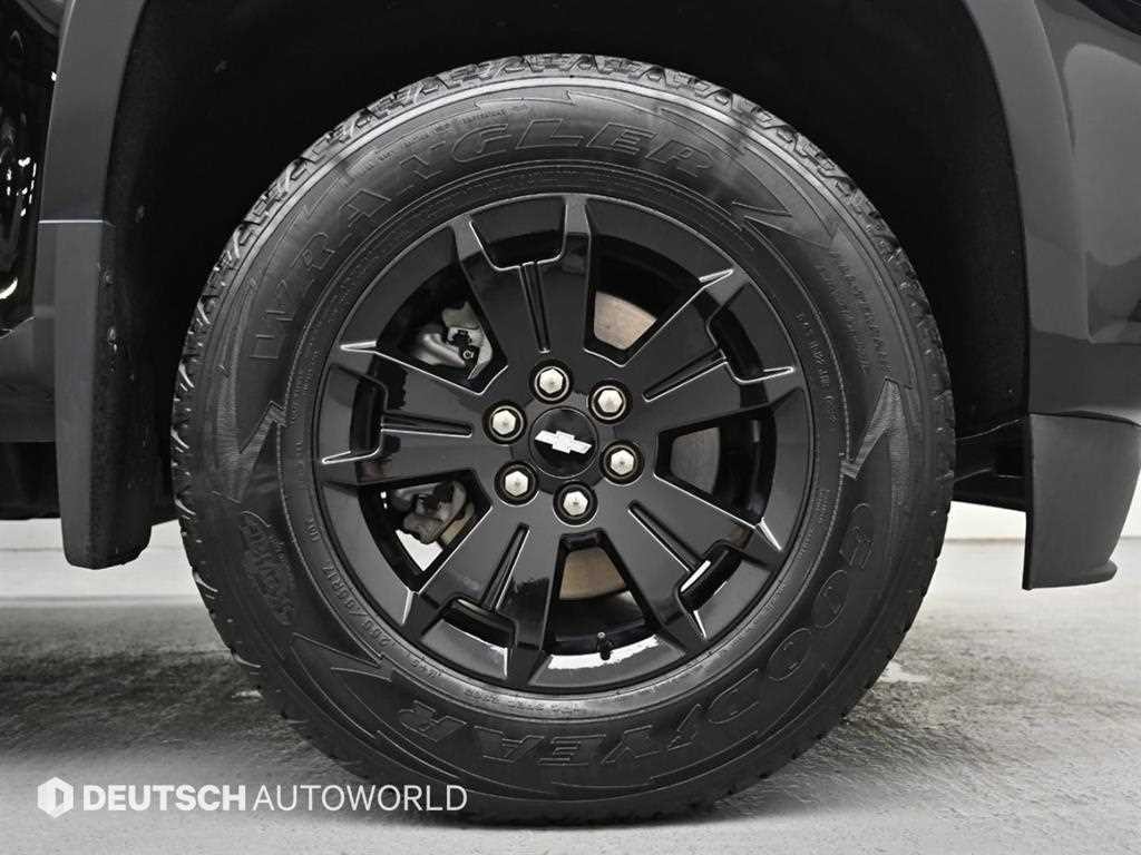 쉐보레 콜로라도 리얼 뉴 콜로라도 3.6 Z71-X 미드나잇 4WD 이미지 5