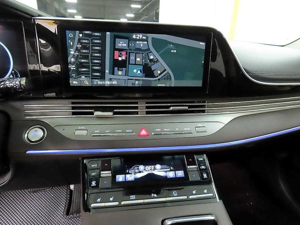 현대 그랜저 더 뉴 그랜저 IG 2.5 프리미엄 초이스 이미지 14