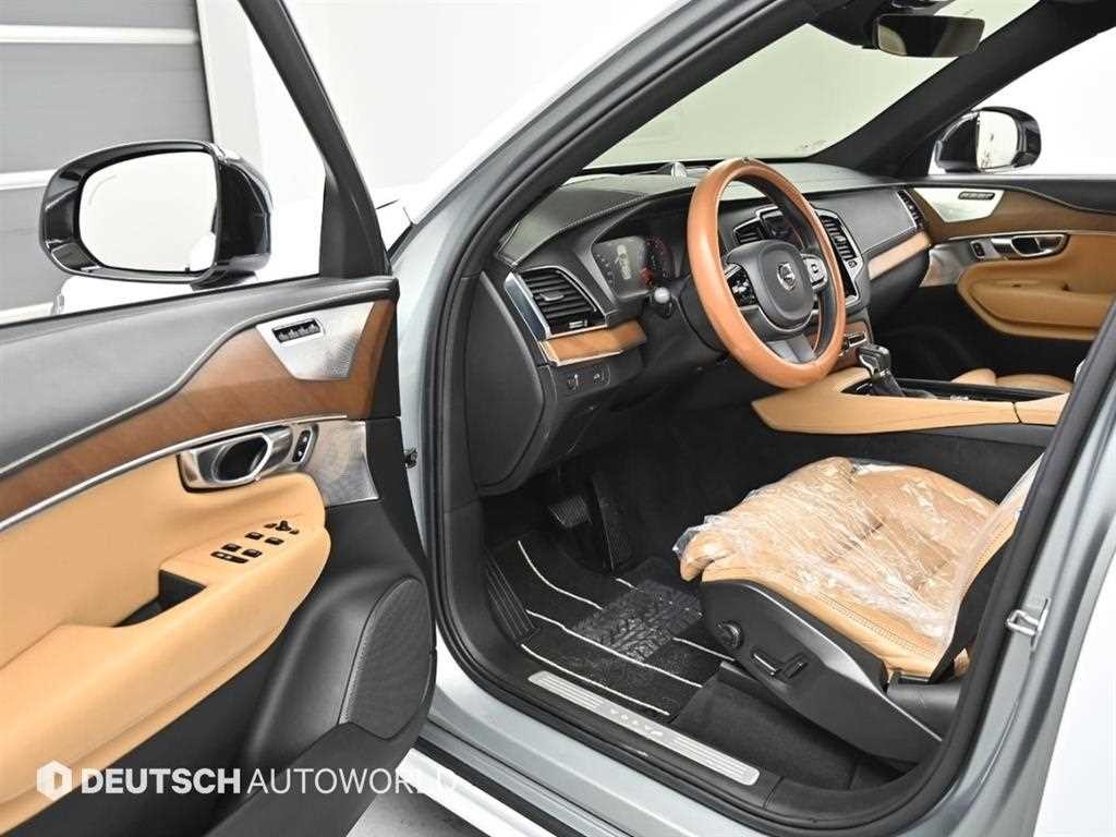 볼보 XC90 XC90 2세대 2.0 T6 AWD 인스크립션 이미지 11