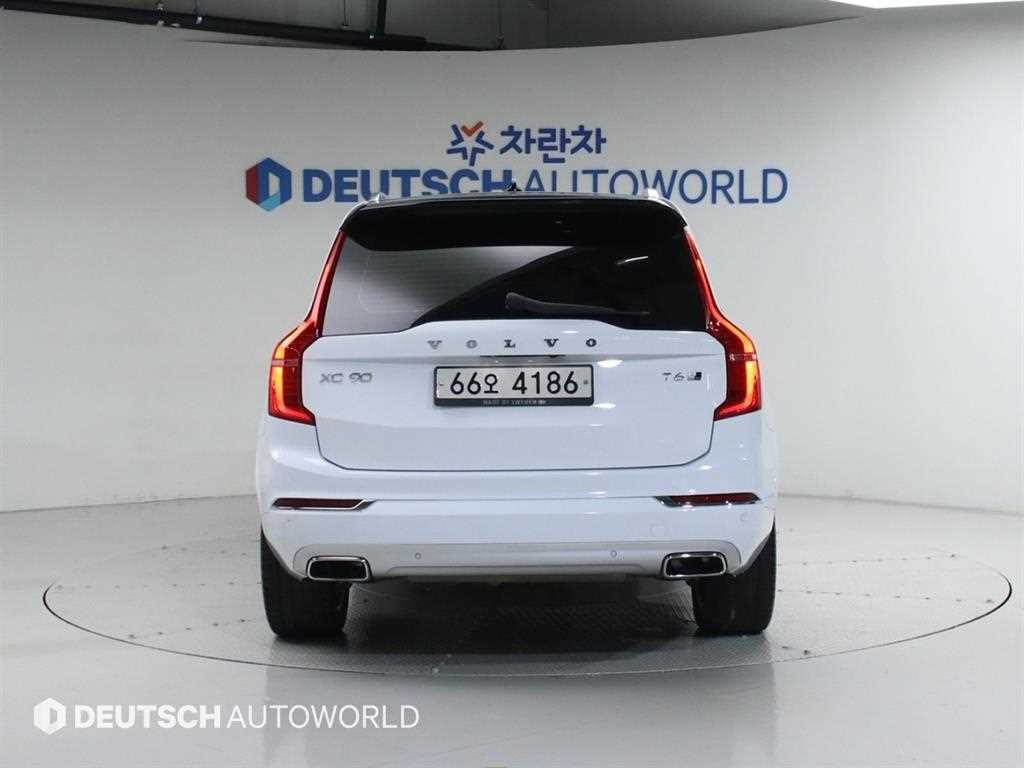 볼보 XC90 XC90 2세대 2.0 T6 AWD 인스크립션 이미지 4