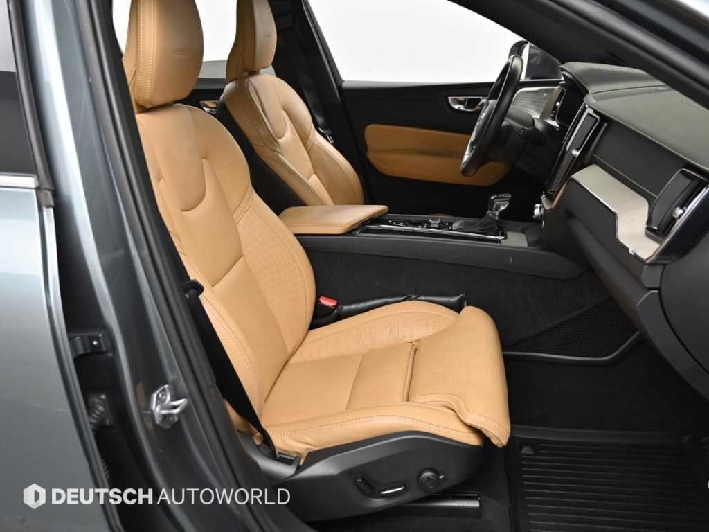 볼보 XC60 XC60(2세대) T6 AWD 인스크립션 이미지 10