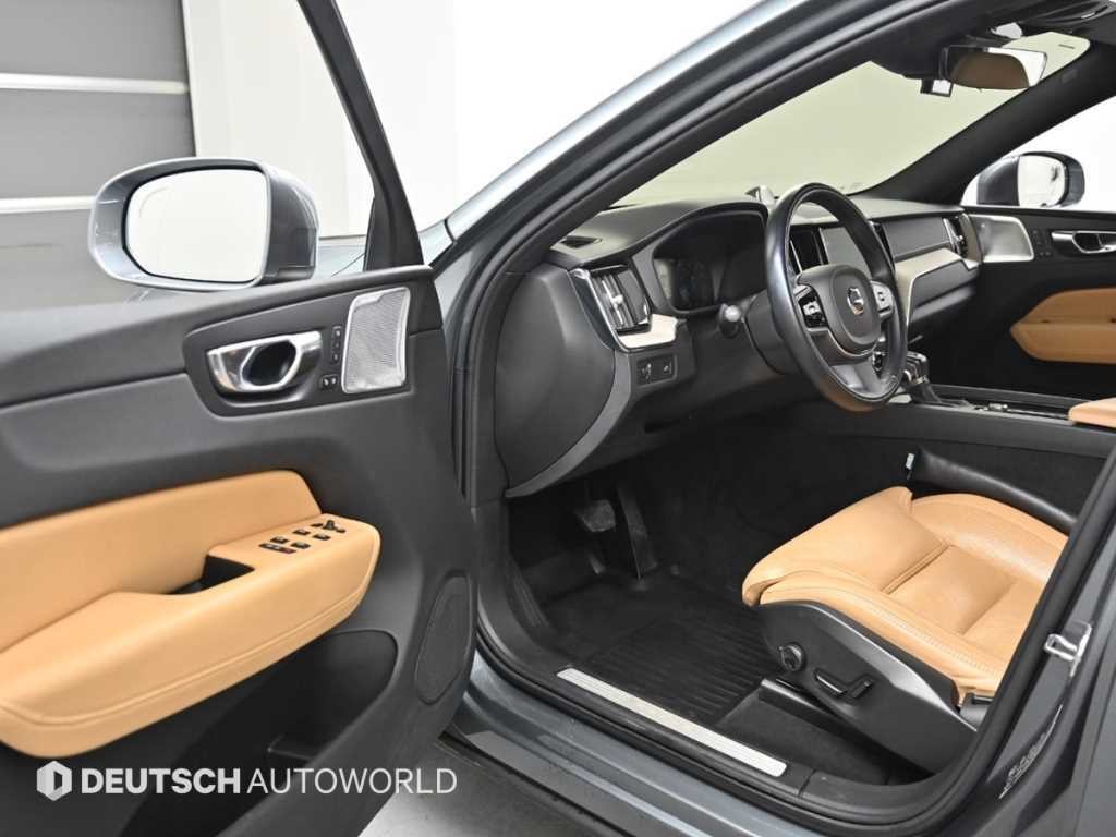 볼보 XC60 XC60(2세대) T6 AWD 인스크립션 이미지 11