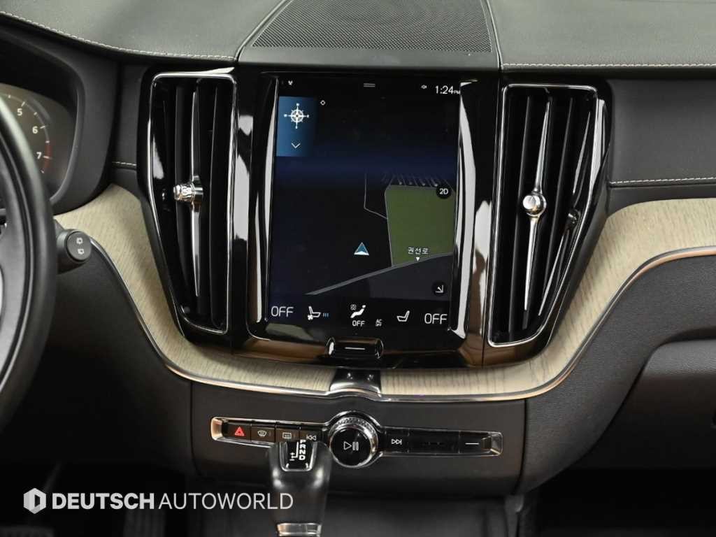 볼보 XC60 XC60(2세대) T6 AWD 인스크립션 이미지 14