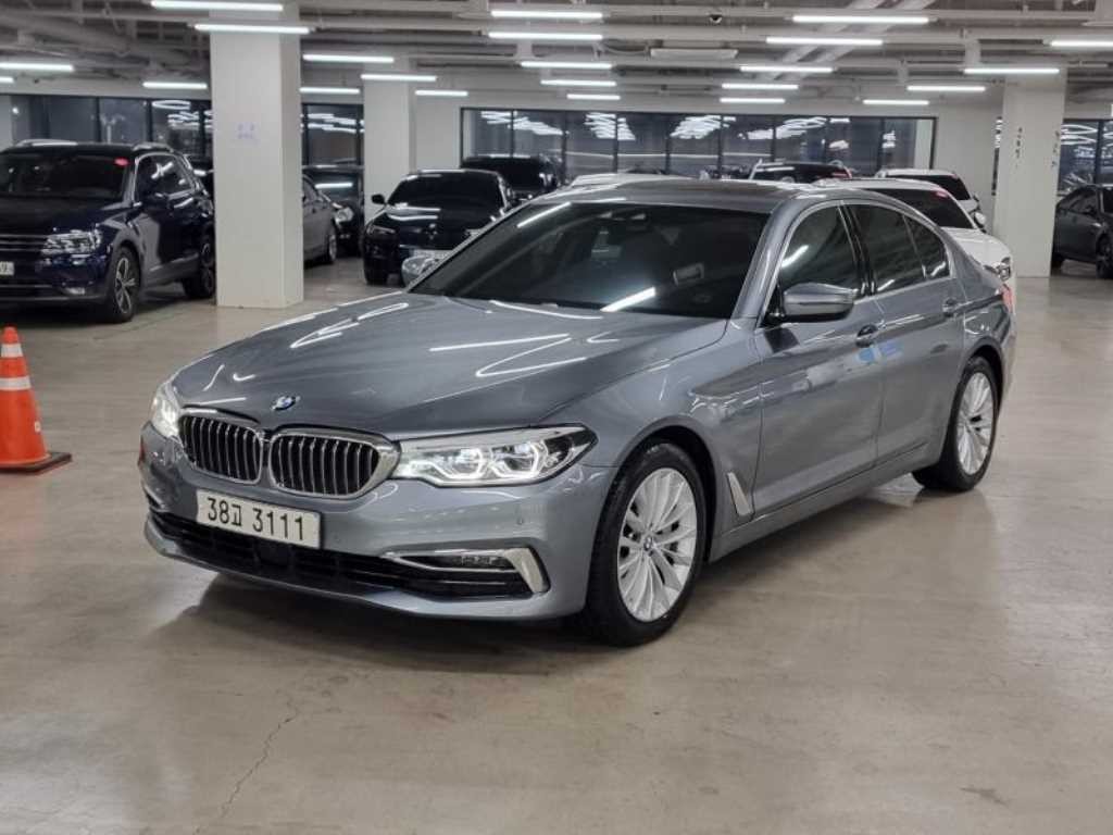 BMW 5시리즈 5시리즈 (G30) 530i xDrive 럭셔리 플러스 이미지 2