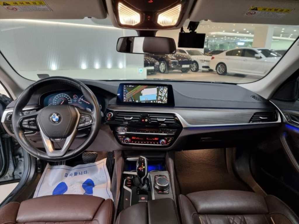 BMW 5시리즈 5시리즈 (G30) 530i xDrive 럭셔리 플러스 이미지 7