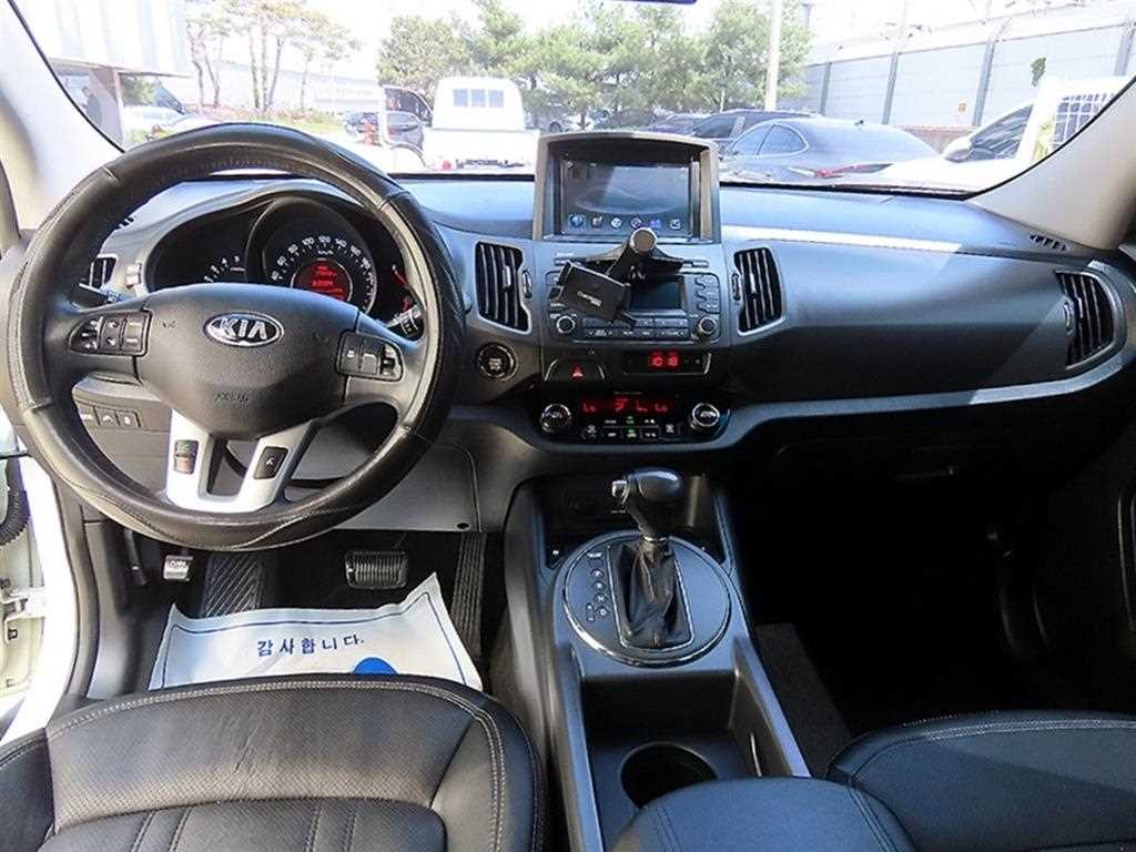 기아 스포티지 스포티지 R 2WD TLX 프리미엄 이미지 7