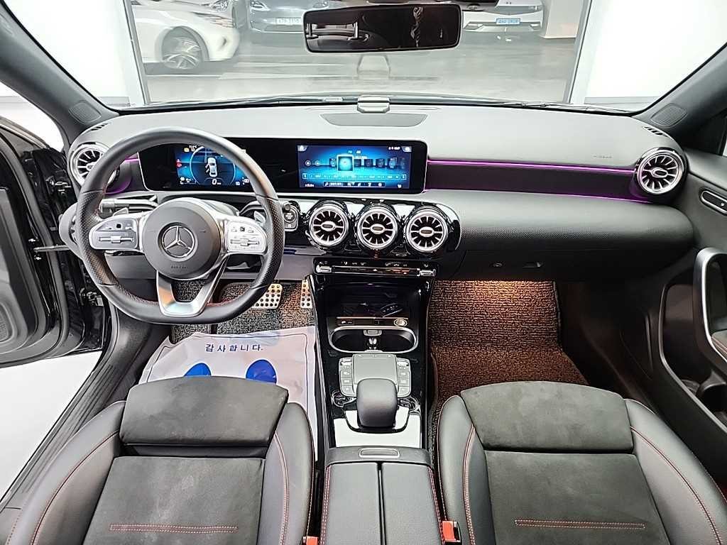 벤츠 A 클래스 A클래스 W177 A220 세단 이미지 7