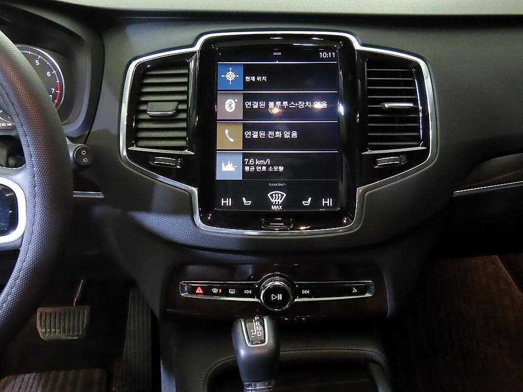 볼보 XC90 XC90 2세대 2.0 T6 AWD 모멘텀 이미지 11