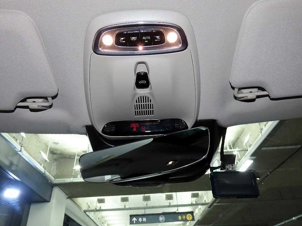 볼보 XC90 XC90 2세대 2.0 T6 AWD 모멘텀 이미지 13